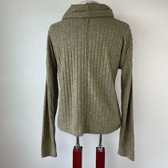 BP Cowl Neck Sweater Top Size M EUC - Picture 5 of 7
